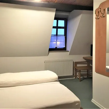 Inn Loewen